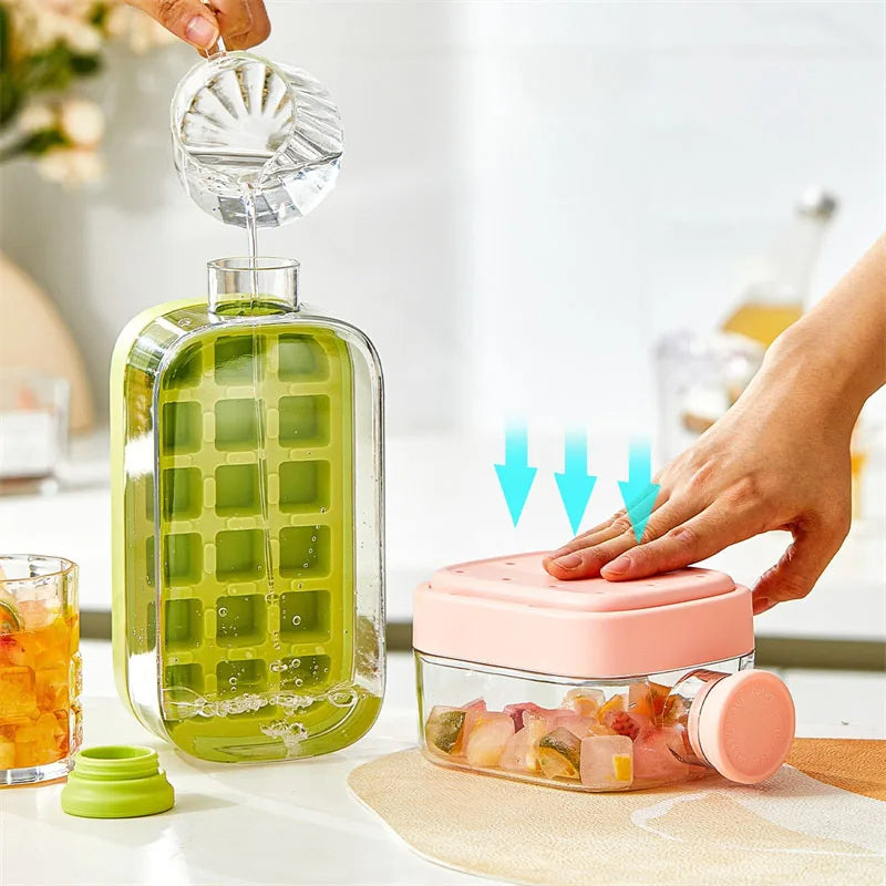 Ice Cube Tray Bottle With Straw