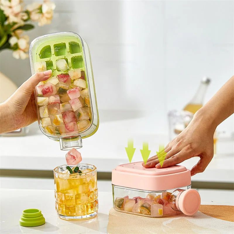 Ice Cube Tray Bottle With Straw